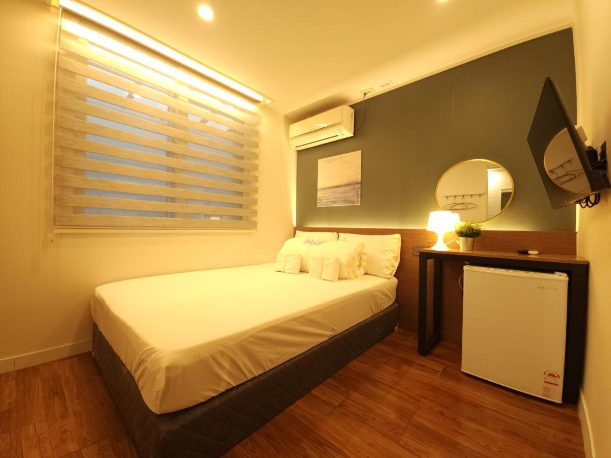 Oyo Hostel Myeongdong 5 Сеул Екстериор снимка