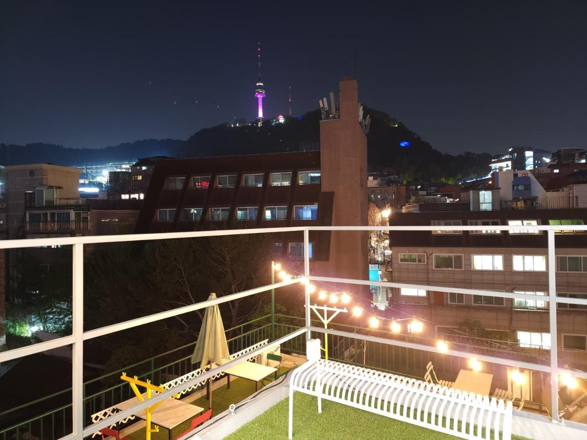 Oyo Hostel Myeongdong 5 Сеул Екстериор снимка