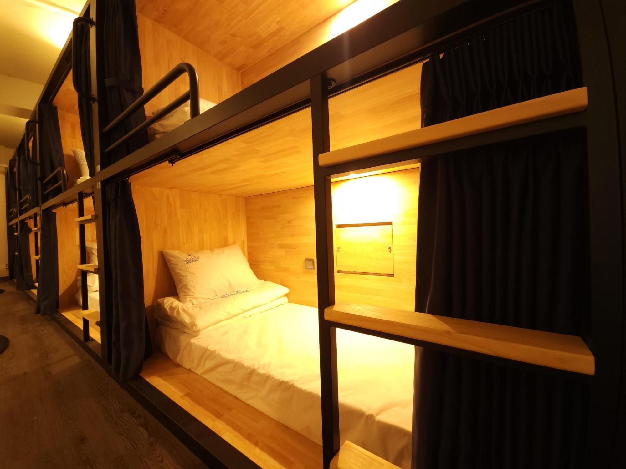 Oyo Hostel Myeongdong 5 Сеул Екстериор снимка